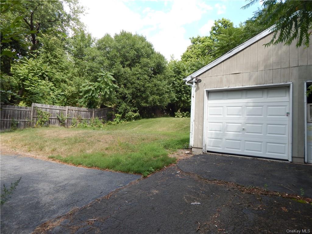 Single Family Old Route 9w  Ulster, NY 12477, MLS-H6204807-6