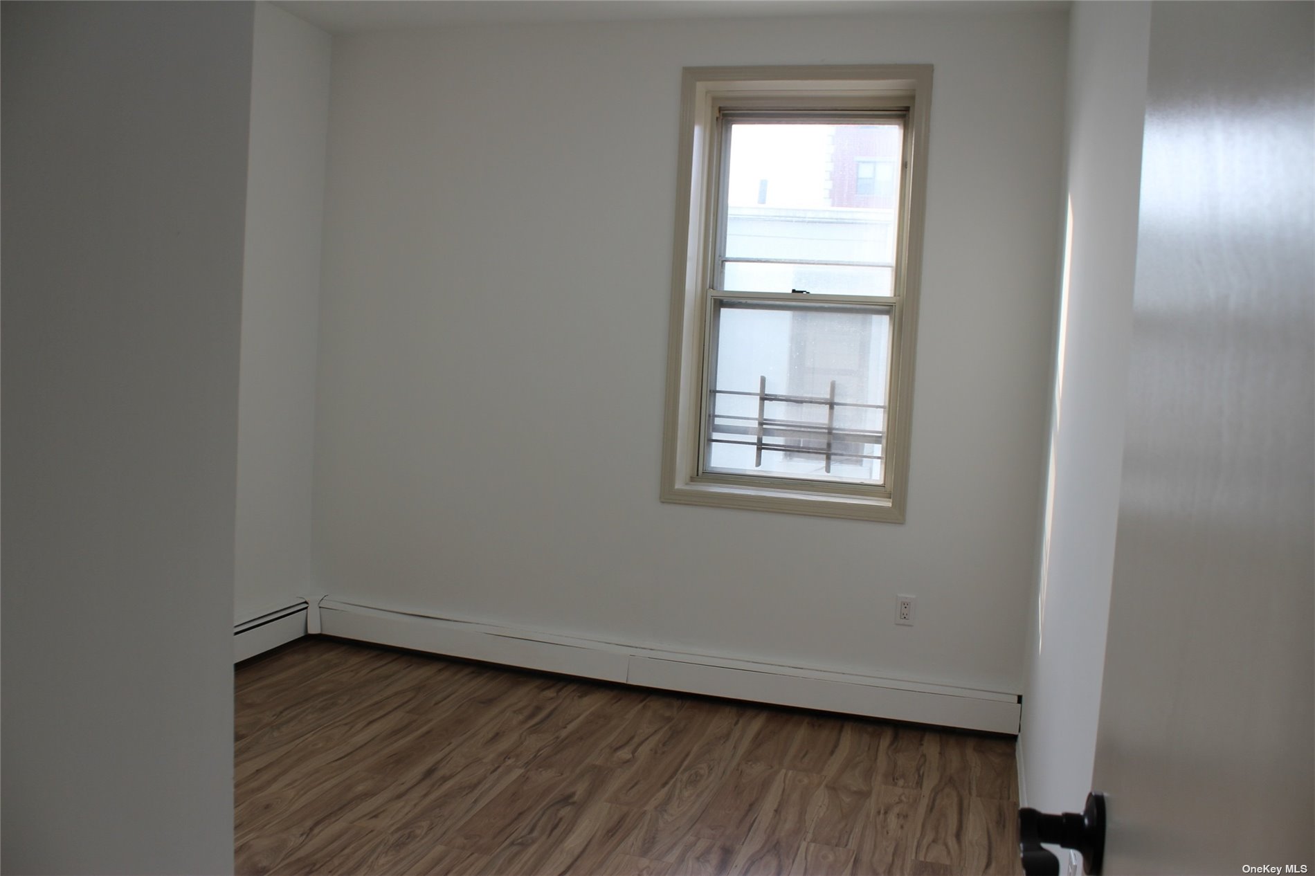 Apartment Rockaway Beach  Queens, NY 11693, MLS-3494877-6