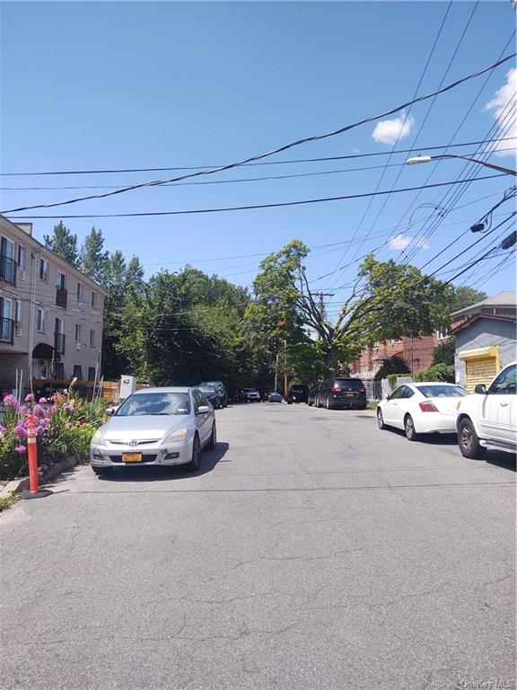 Three Family Vreeland  Bronx, NY 10461, MLS-H6262910-6