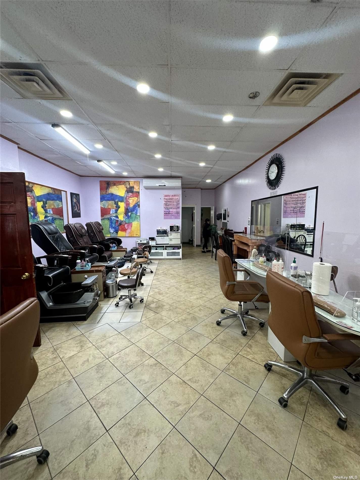 Business Opportunity Ditmars  Queens, NY 11105, MLS-3483948-6