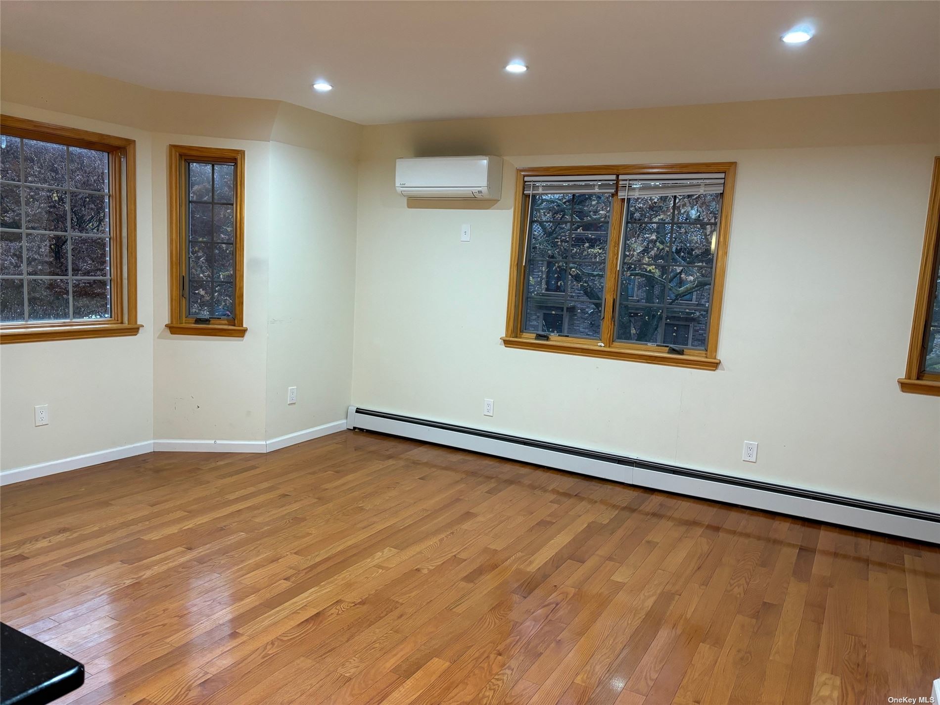 Apartment 47 Road  Queens, NY 11361, MLS-3517977-6