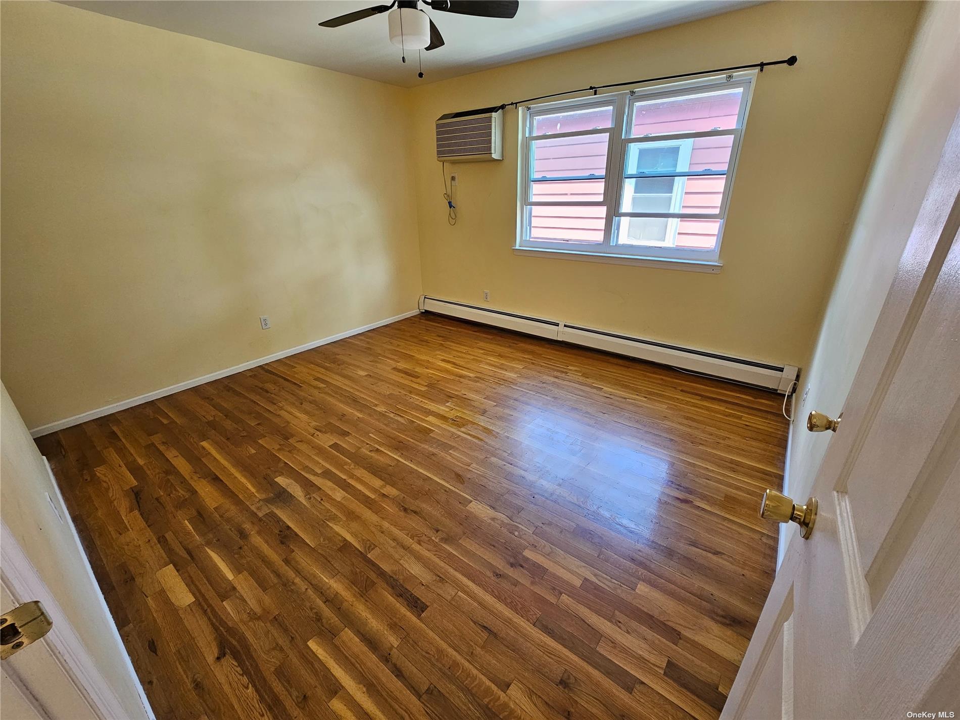 Apartment 62nd Road  Queens, NY 11365, MLS-3498984-6