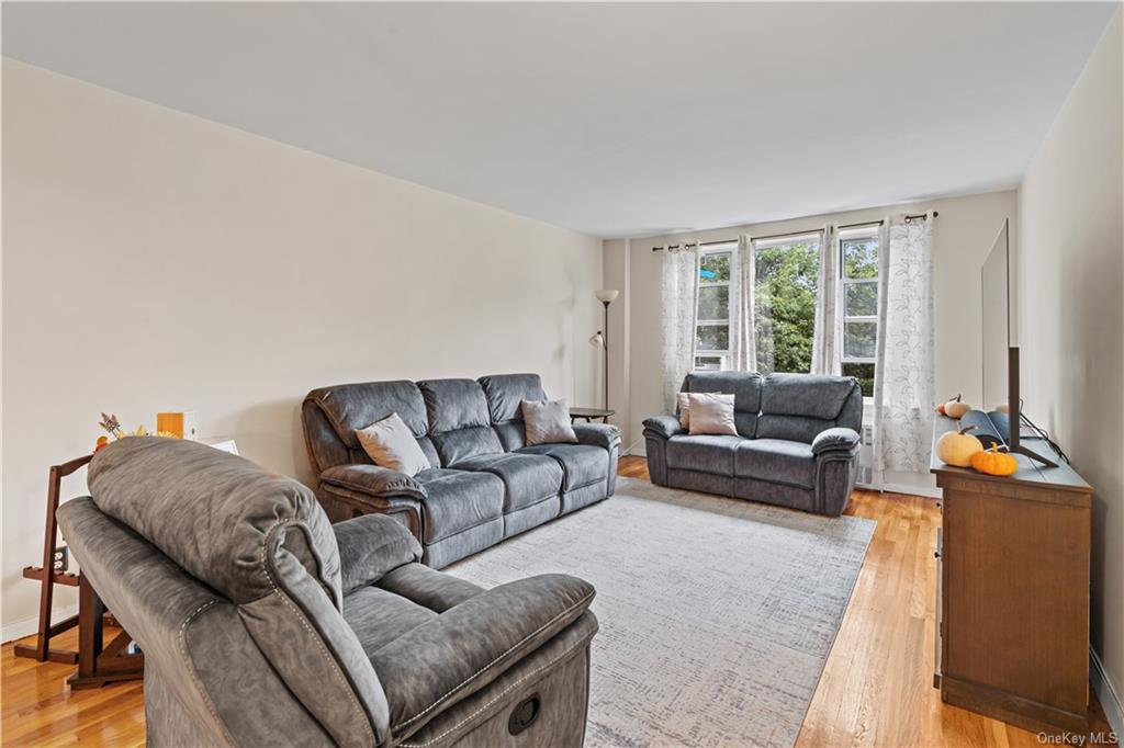 Coop Bronx River  Westchester, NY 10704, MLS-H6274071-7