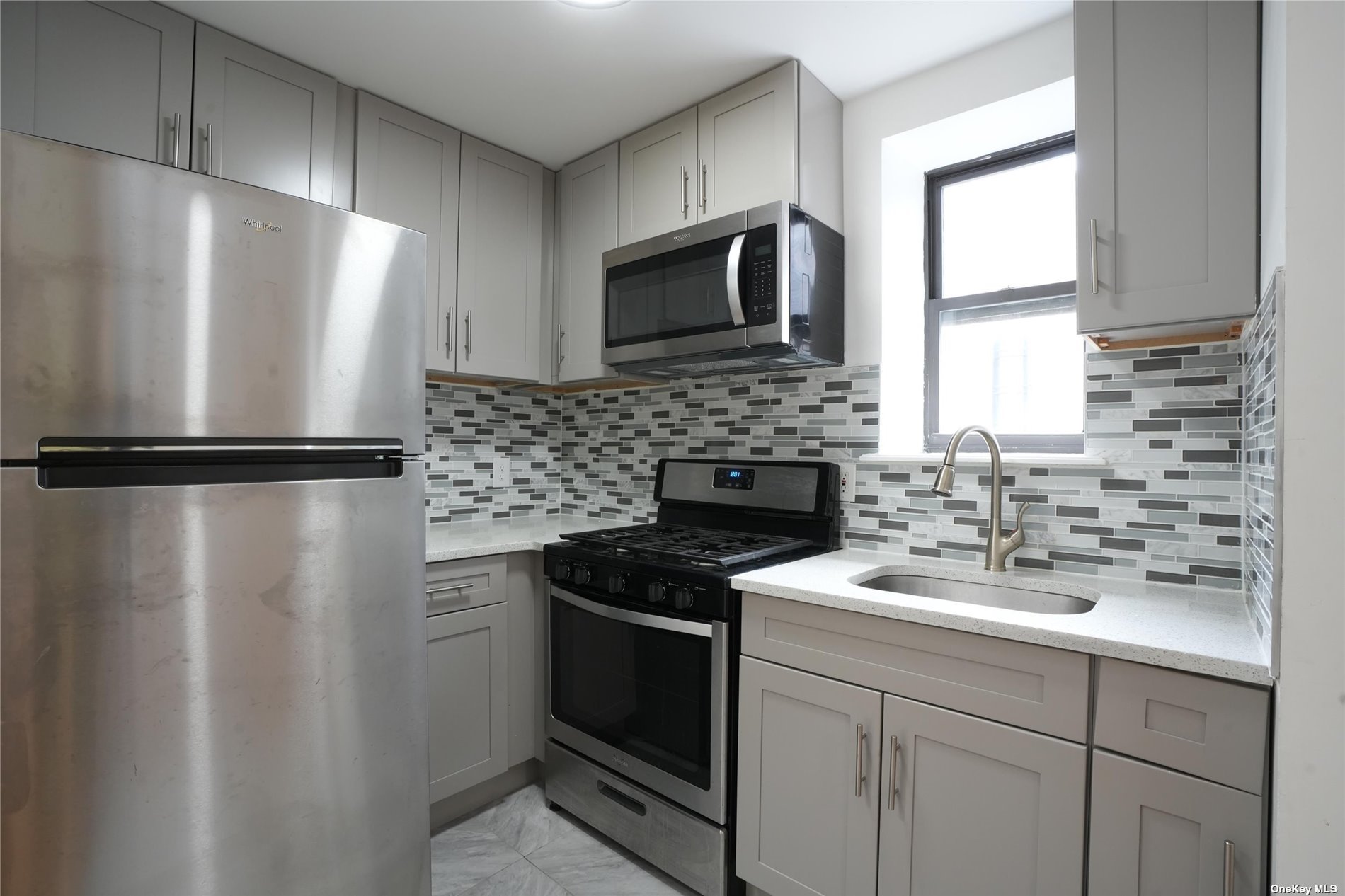 Apartment 10th  Manhattan, NY 10009, MLS-3498131-7