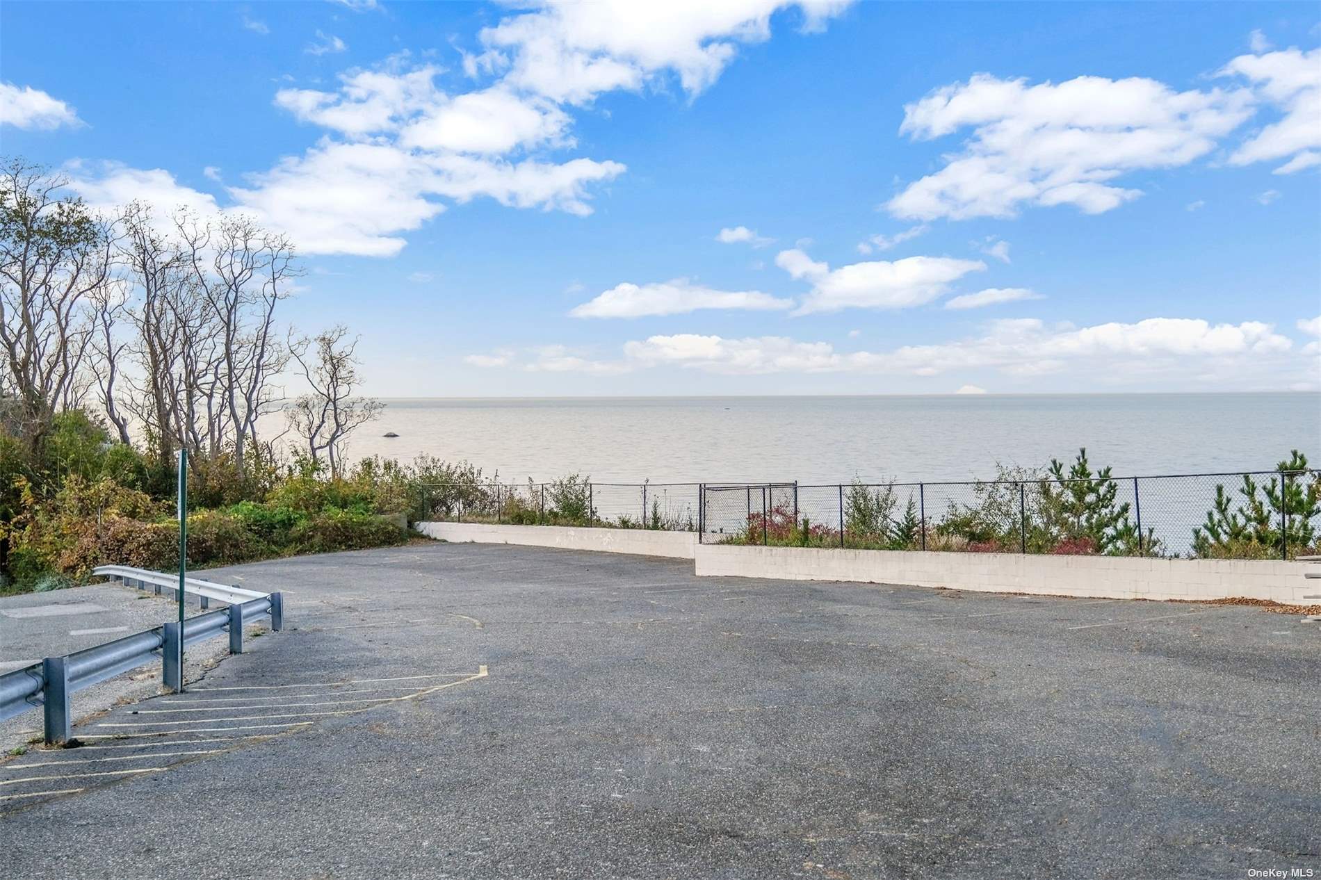 Single Family Soundview  Suffolk, NY 11778, MLS-3515265-7