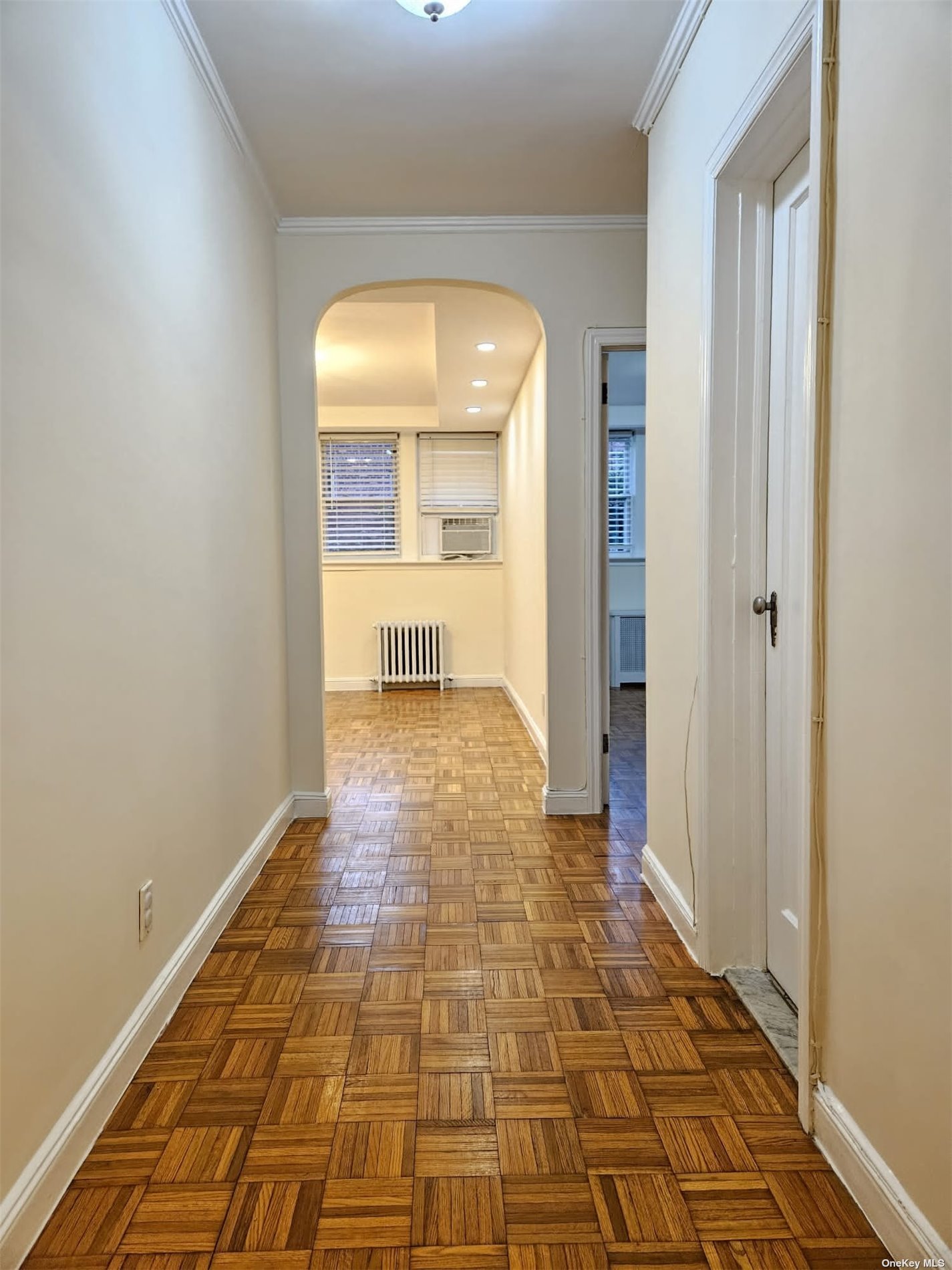 Apartment 42nd  Queens, NY 11105, MLS-3516266-7