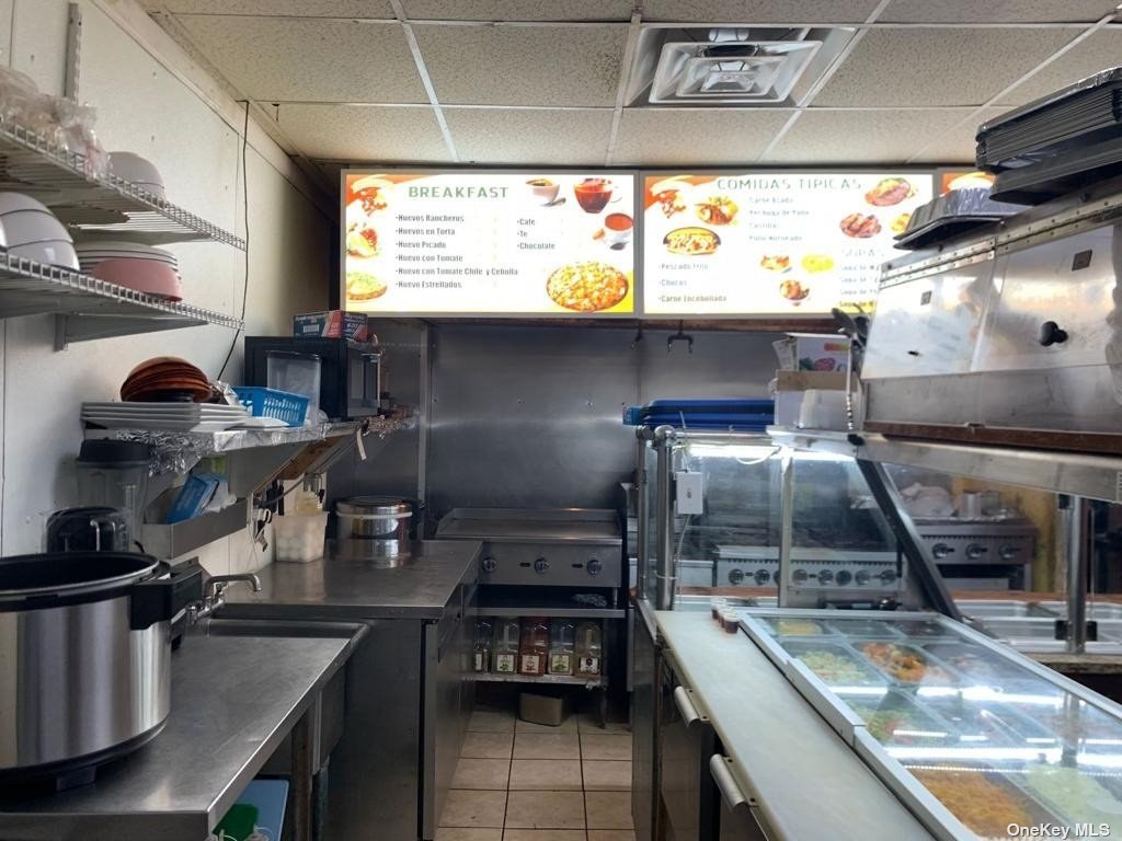 Business Opportunity Front  Nassau, NY 11553, MLS-3487362-7