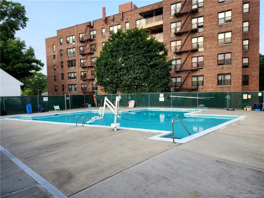 Coop Bronx River  Westchester, NY 10704, MLS-H6272534-7