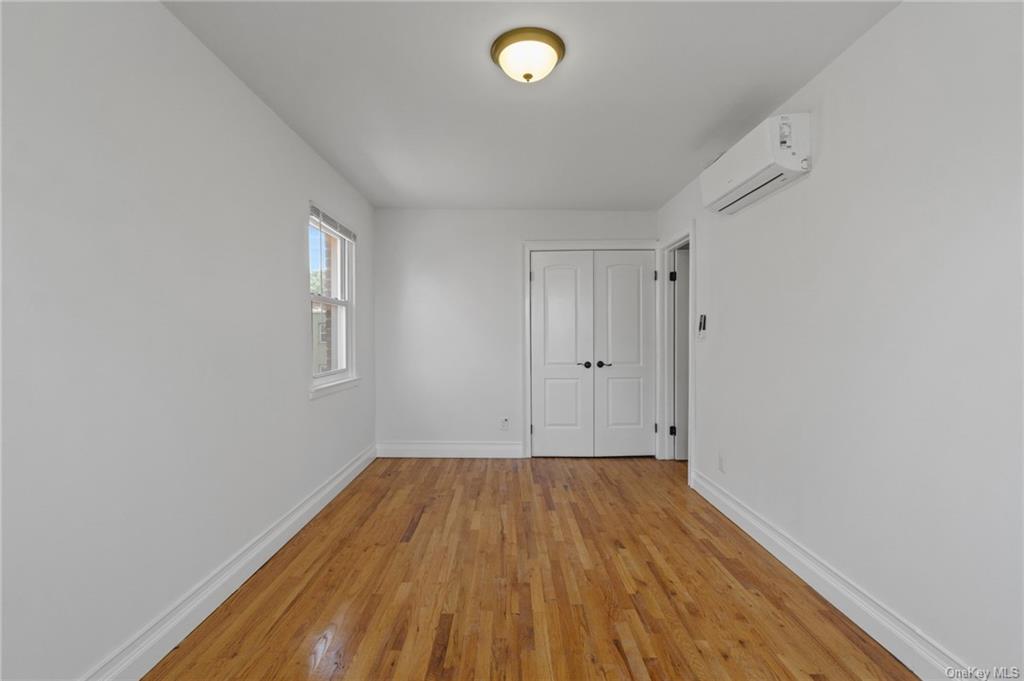 Single Family Sheridan  Brooklyn, NY 11208, MLS-H6215640-7