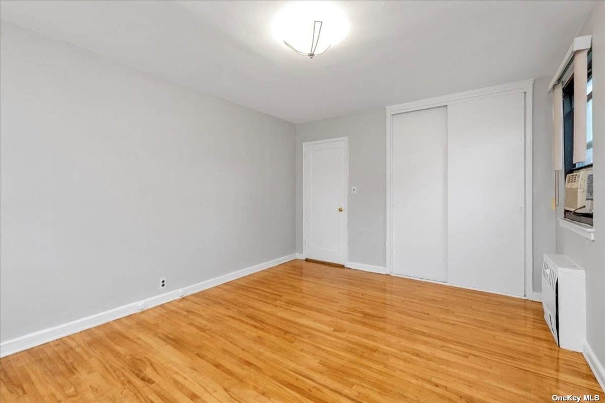 Coop 67th Ave  Queens, NY 11365, MLS-3501652-7