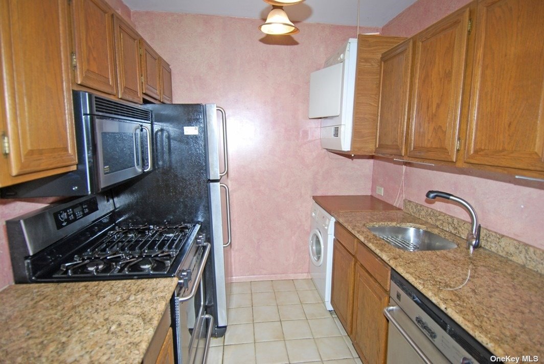 Coop Grand Central  Queens, NY 11005, MLS-3494742-7