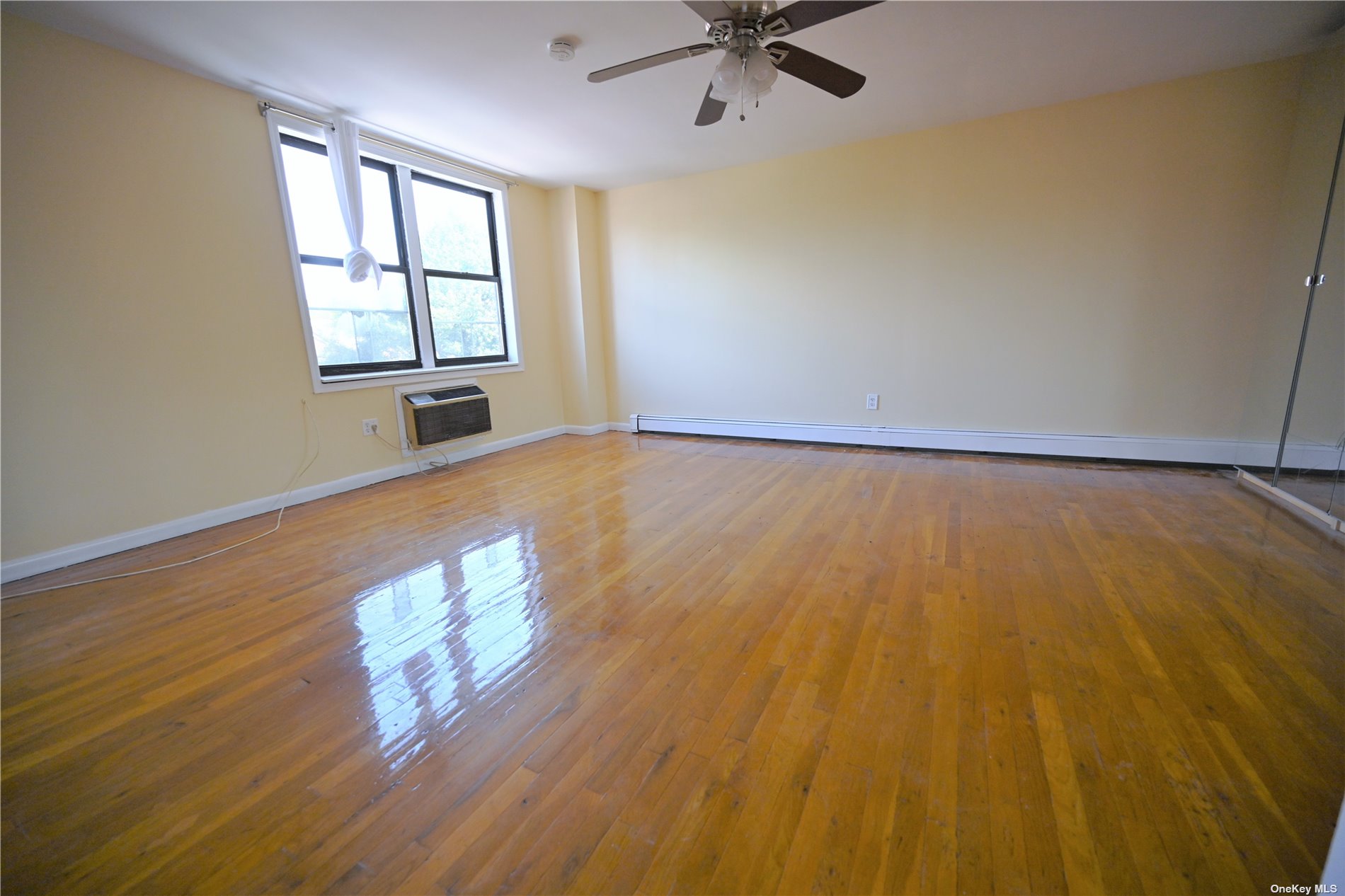 Three Family Greenpoint  Queens, NY 11101, MLS-3502815-7