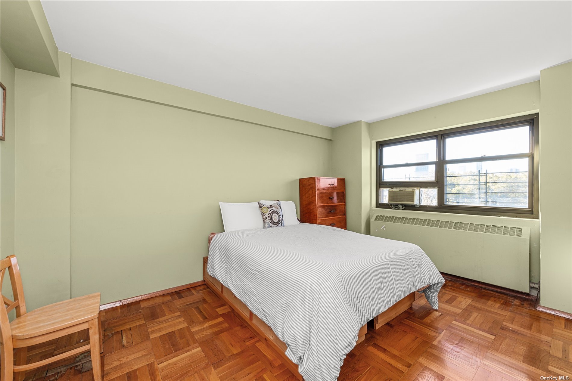 Coop 34th Ave  Queens, NY 11106, MLS-3511882-7