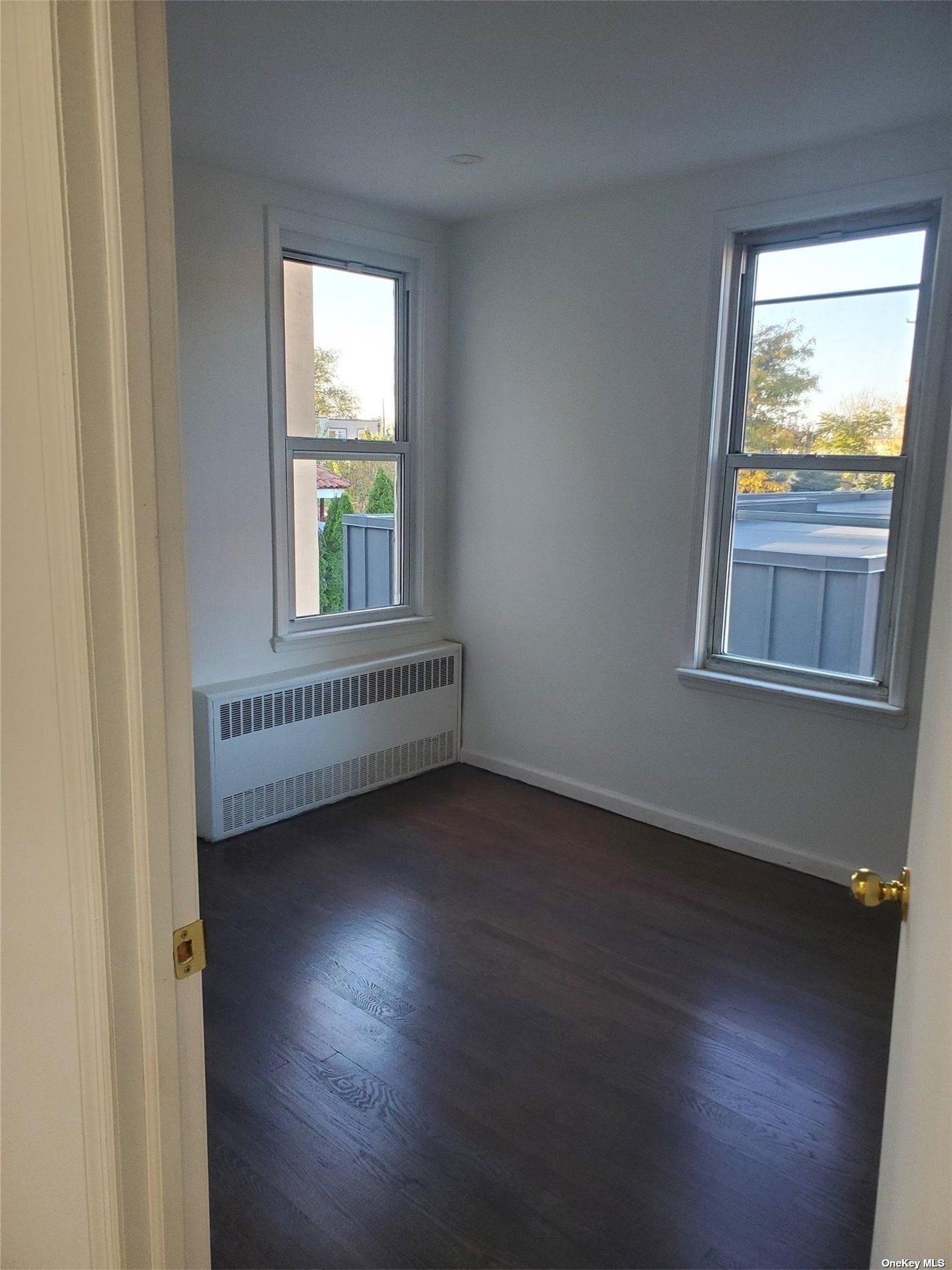 Apartment Fresh Pond  Queens, NY 11385, MLS-3508973-7