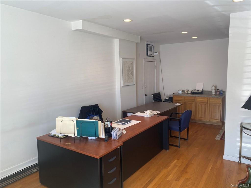 Commercial Sale Yonkers  Westchester, NY 10704, MLS-H6278984-7