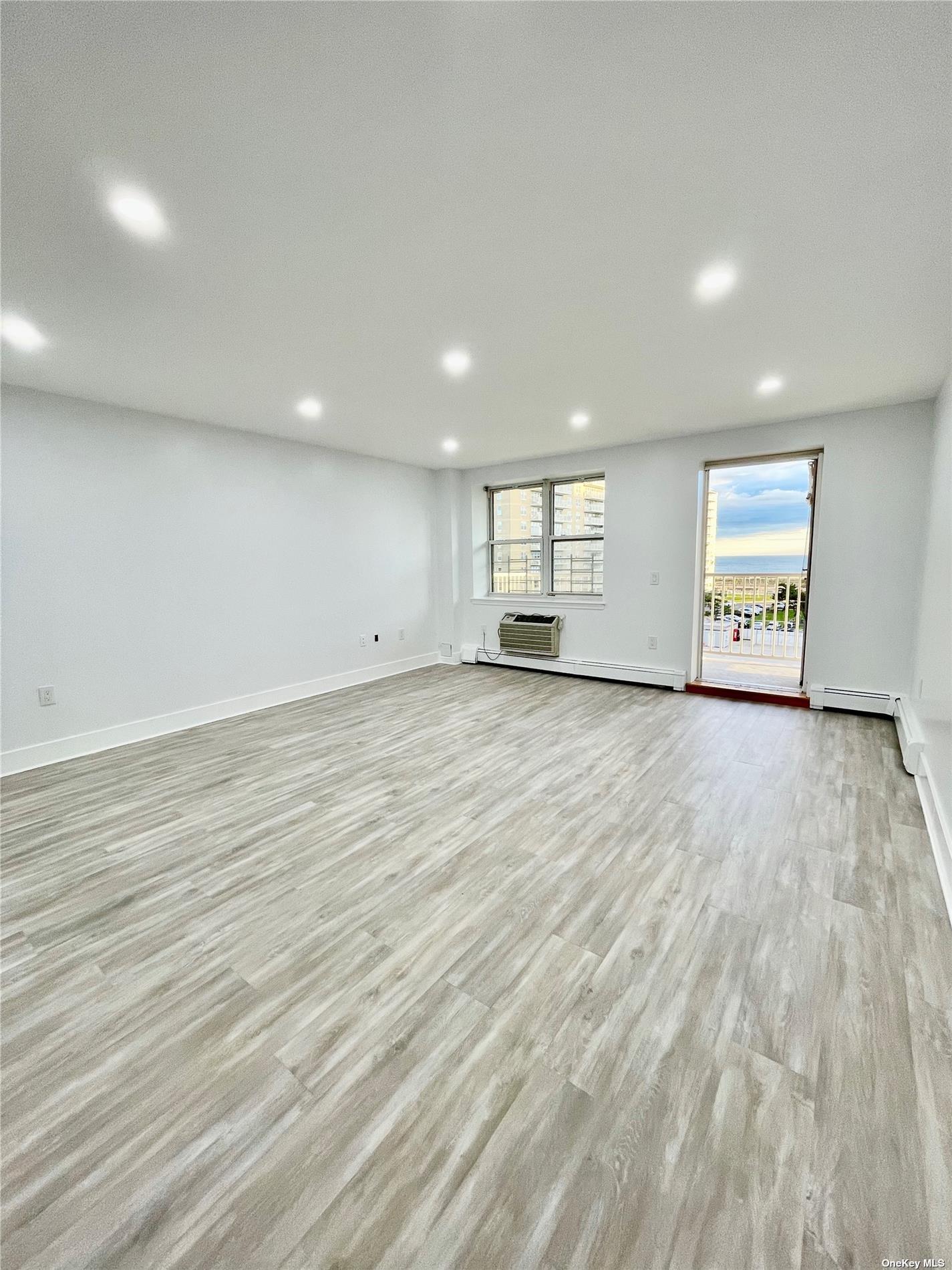 Apartment Rockaway Beach  Queens, NY 11693, MLS-3512048-8