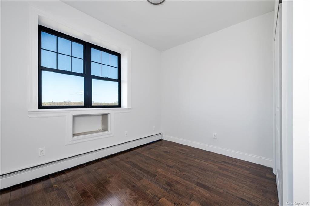 Apartment Burr  Bronx, NY 10461, MLS-H6280142-8