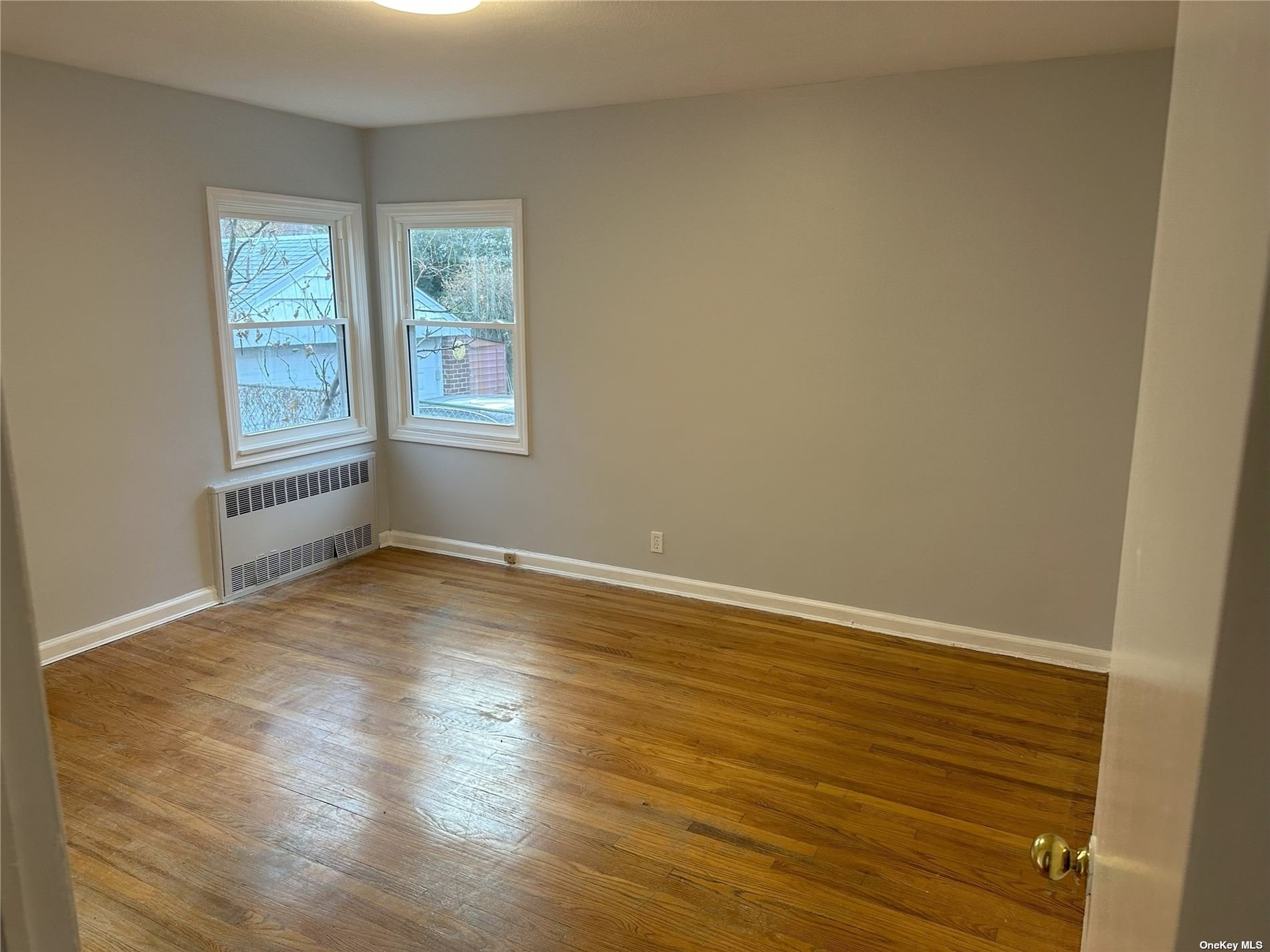 Apartment 42nd Avenue  Queens, NY 11361, MLS-3519162-8