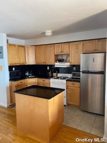 Apartment Beach 118th St  Queens, NY 11694, MLS-3520258-8