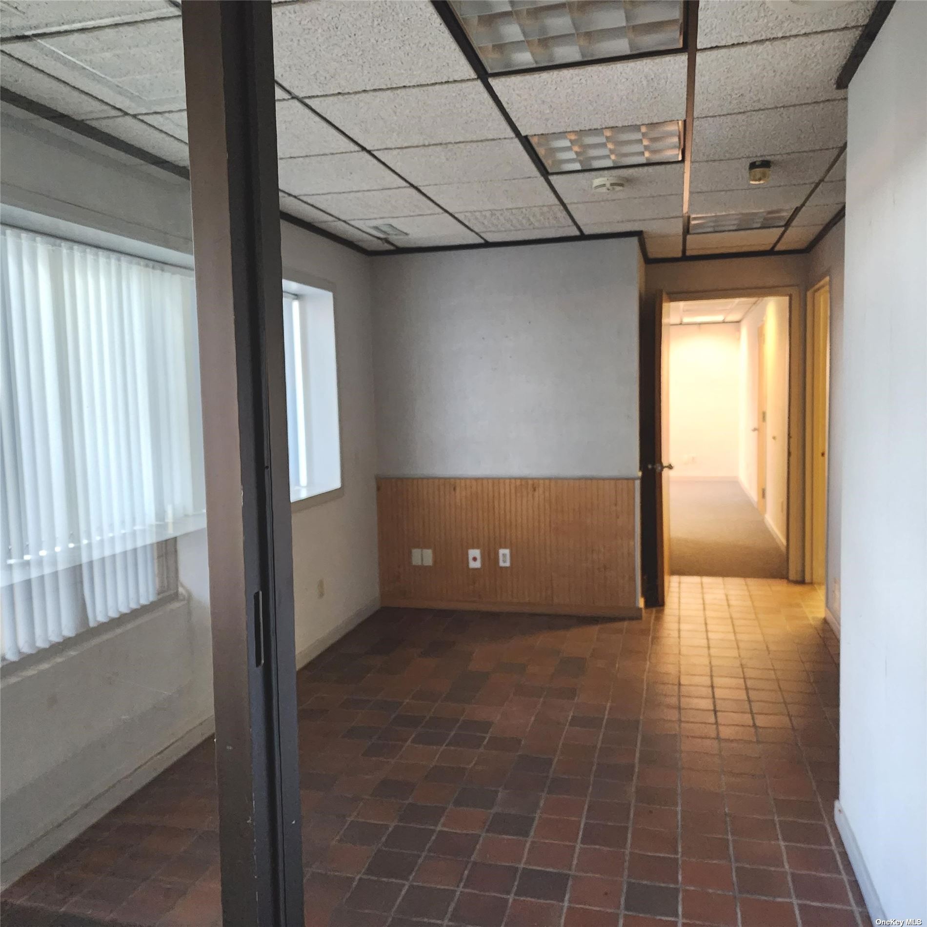 Commercial Lease Edwards  Suffolk, NY 11933, MLS-3511287-8