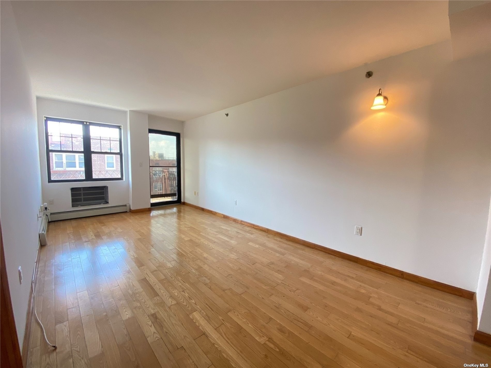 Condo Barclay  Queens, NY 11355, MLS-3501340-8