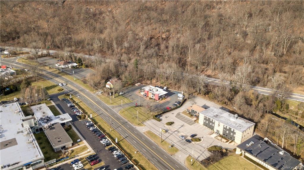 Commercial Lease Saw Mill River  Westchester, NY 10532, MLS-H6230373-8