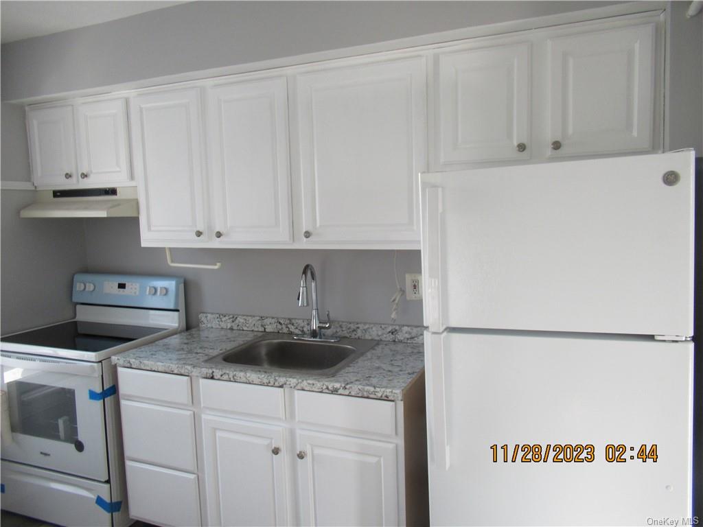 Apartment Hanscom  Dutchess, NY 12601, MLS-H6279389-8