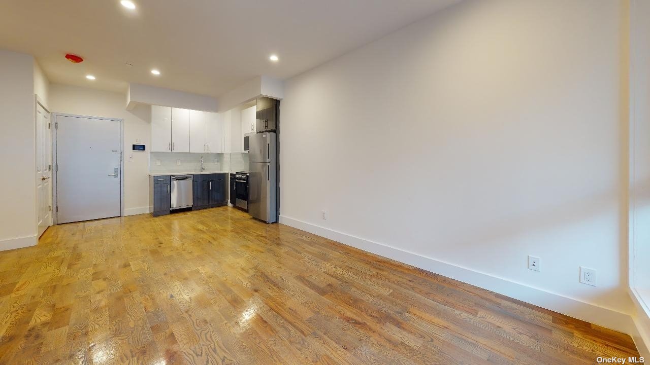 Apartment Queens  Queens, NY 11435, MLS-3517427-8