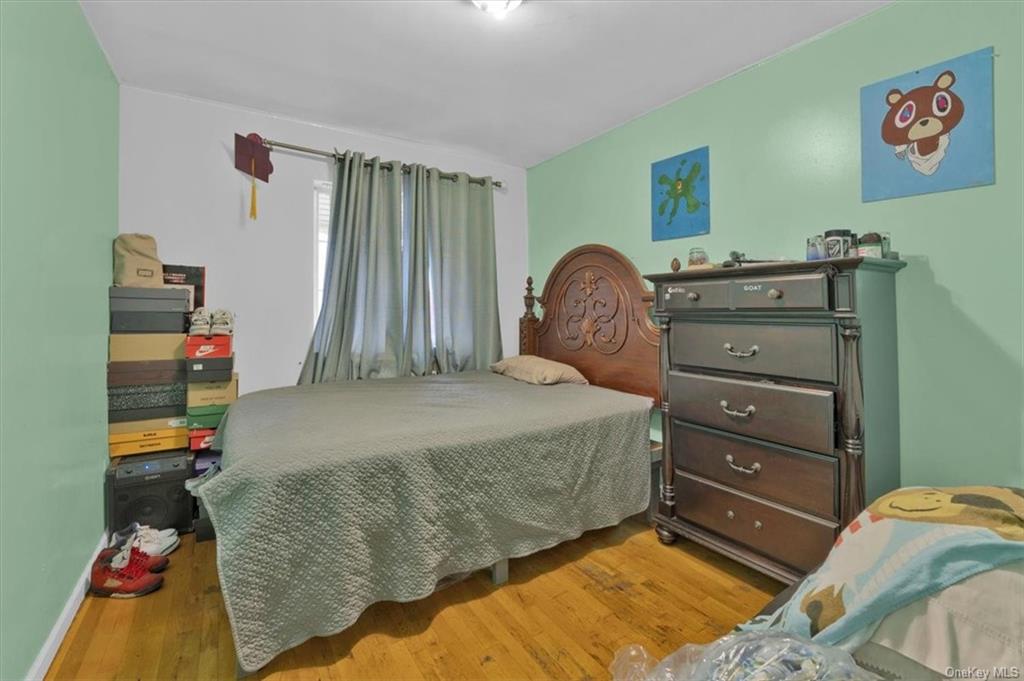 Single Family 216th  Bronx, NY 10469, MLS-H6274470-8