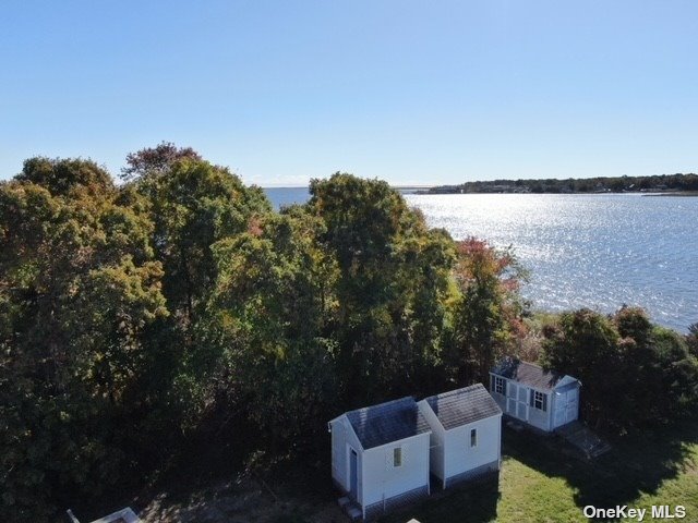 Single Family Mallard  Suffolk, NY 11934, MLS-3514496-8