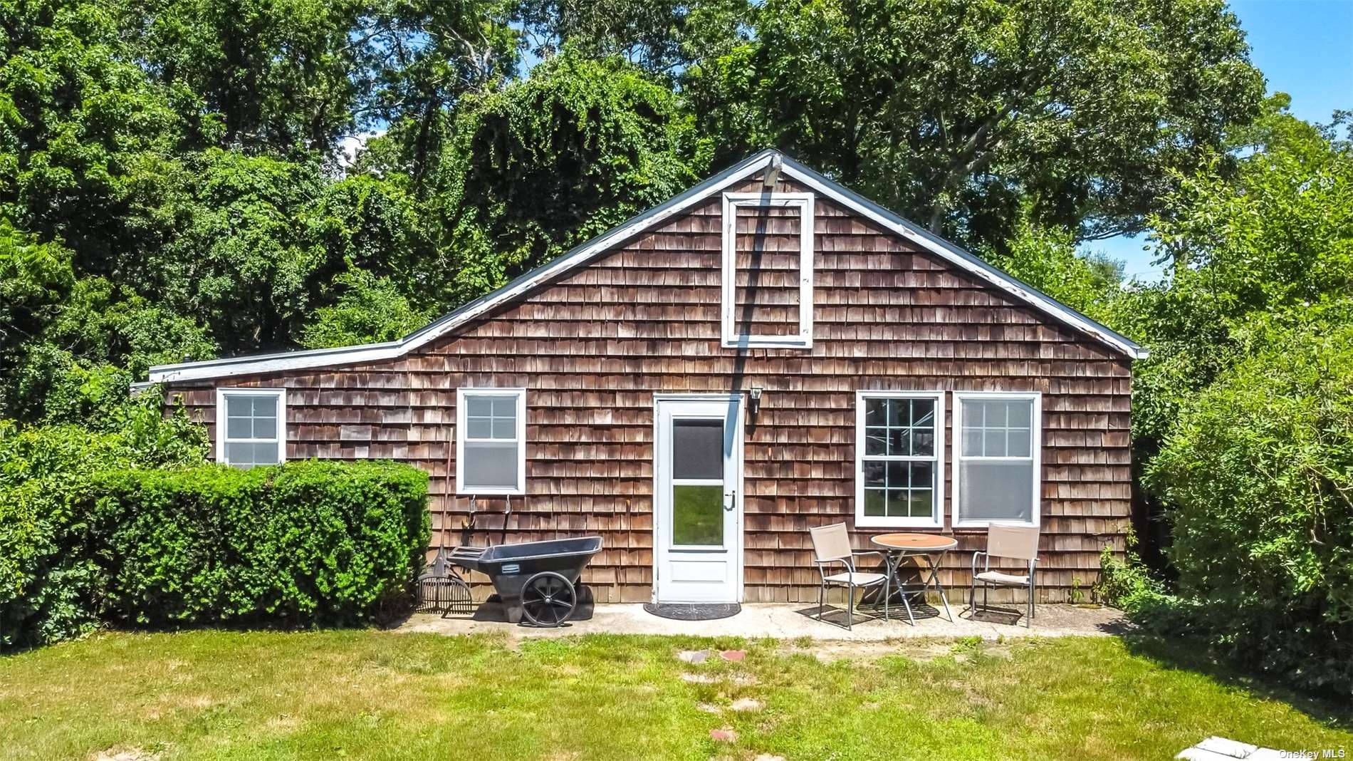 Single Family Old Country  Suffolk, NY 11941, MLS-3412596-8