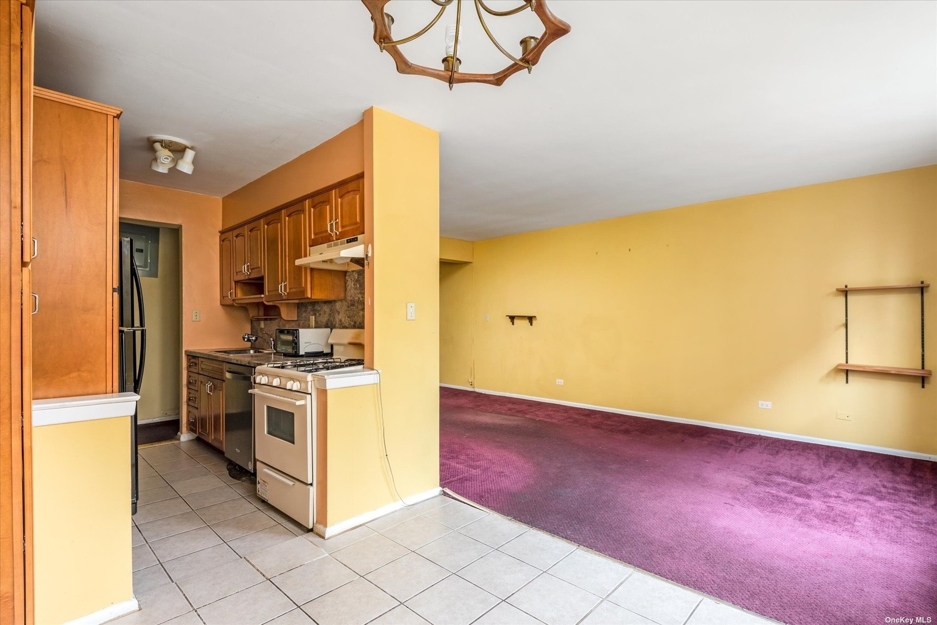 Coop 34th Ave  Queens, NY 11354, MLS-3513644-8