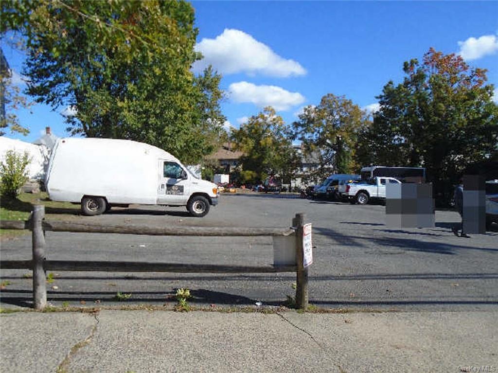 Commercial Sale Westchester  Westchester, NY 10573, MLS-H6228849-8