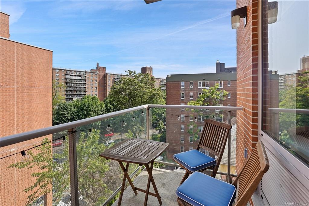 Apartment 236th  Bronx, NY 10463, MLS-H6266941-8