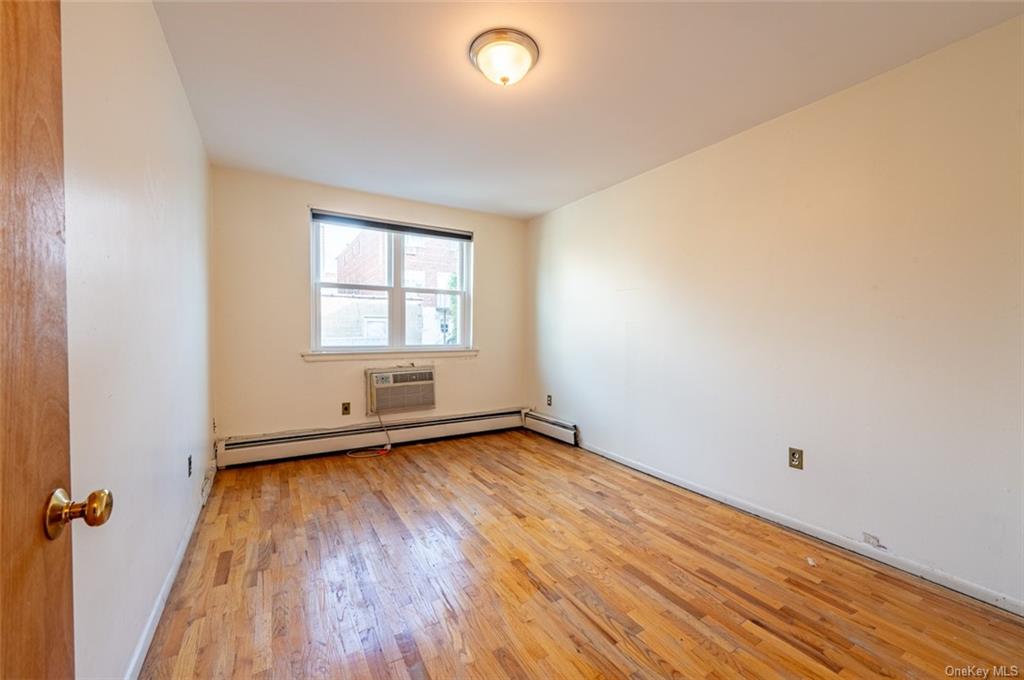 Single Family Pilgrim  Bronx, NY 10461, MLS-H6279116-9