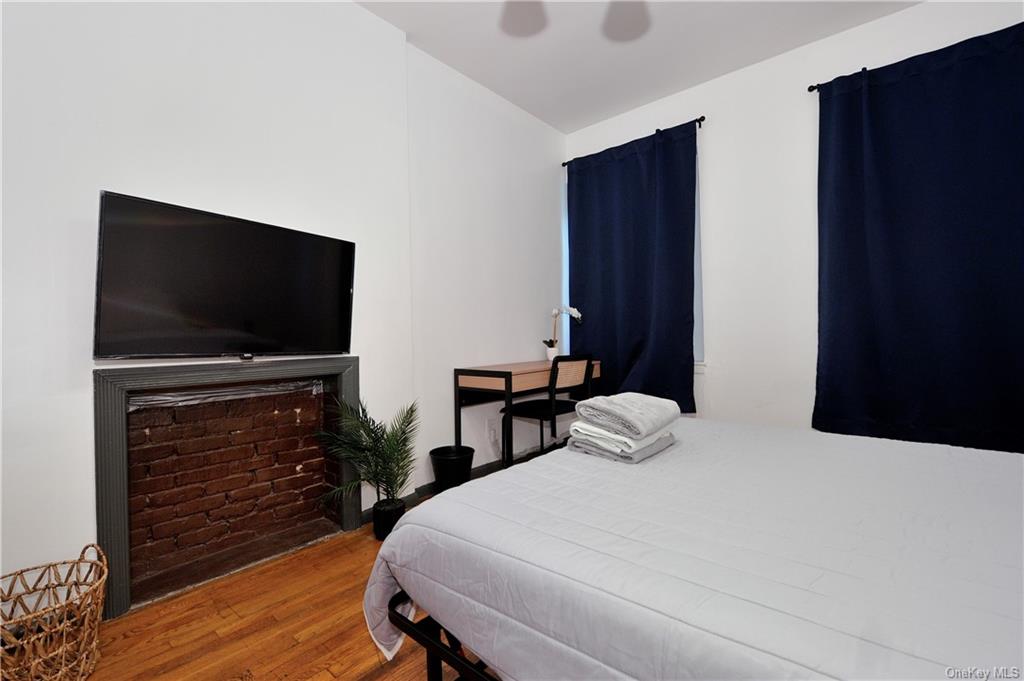 Apartment 9th  Manhattan, NY 10018, MLS-H6265238-9
