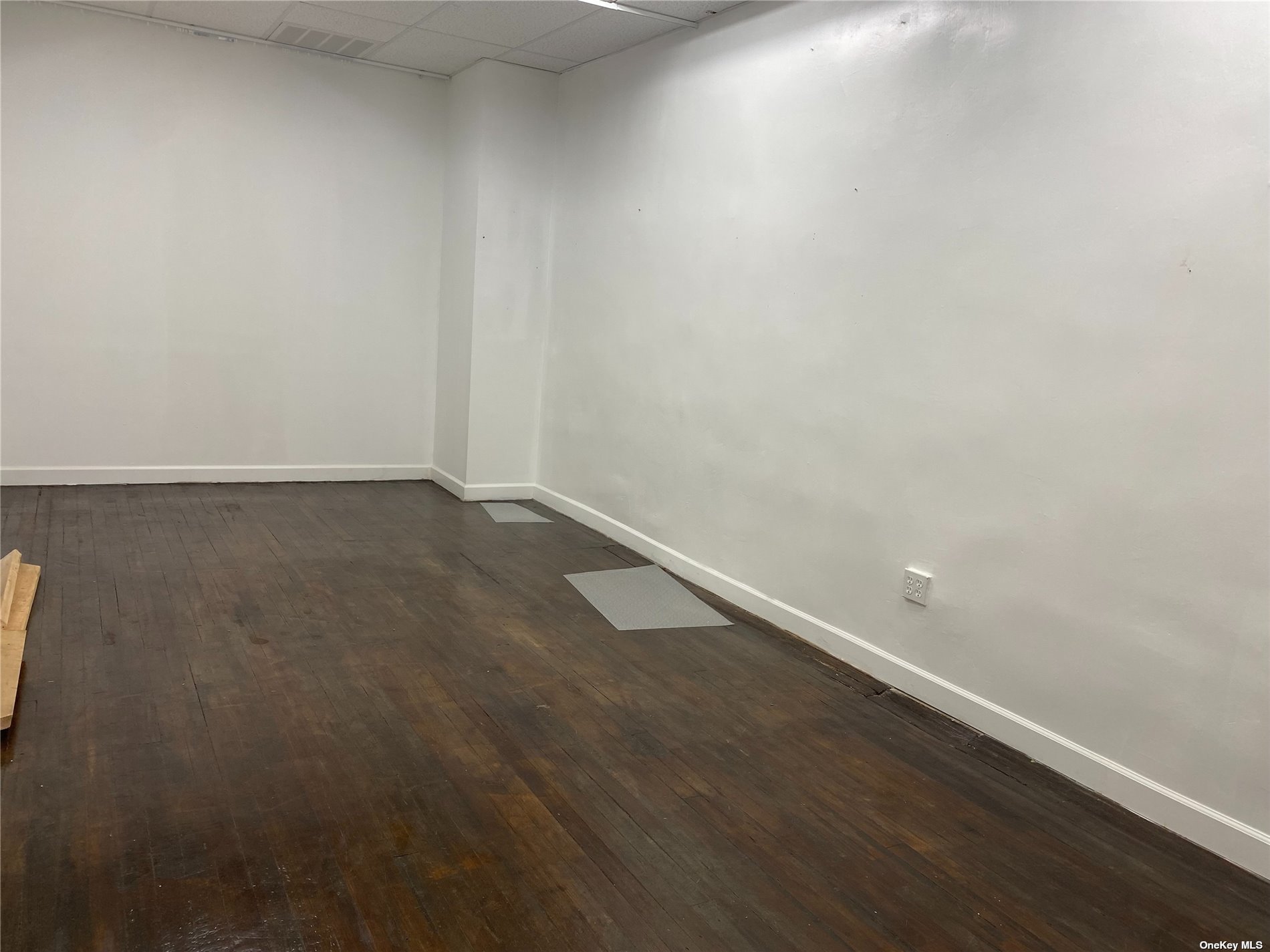 Commercial Lease Jamaica  Queens, NY 11421, MLS-3485270-9