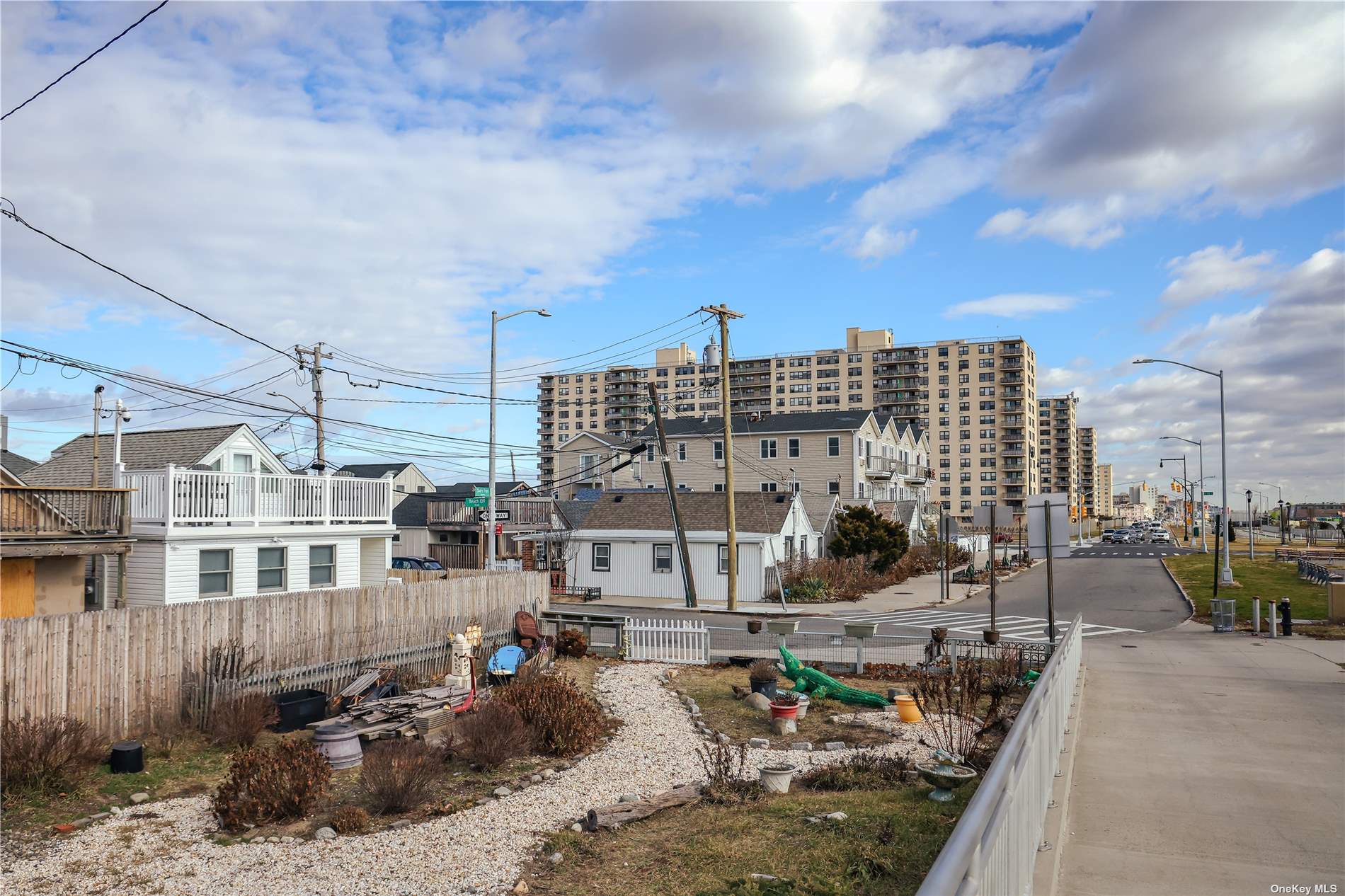 House Beach 109th St  Queens, NY 11694, MLS-3512382-9