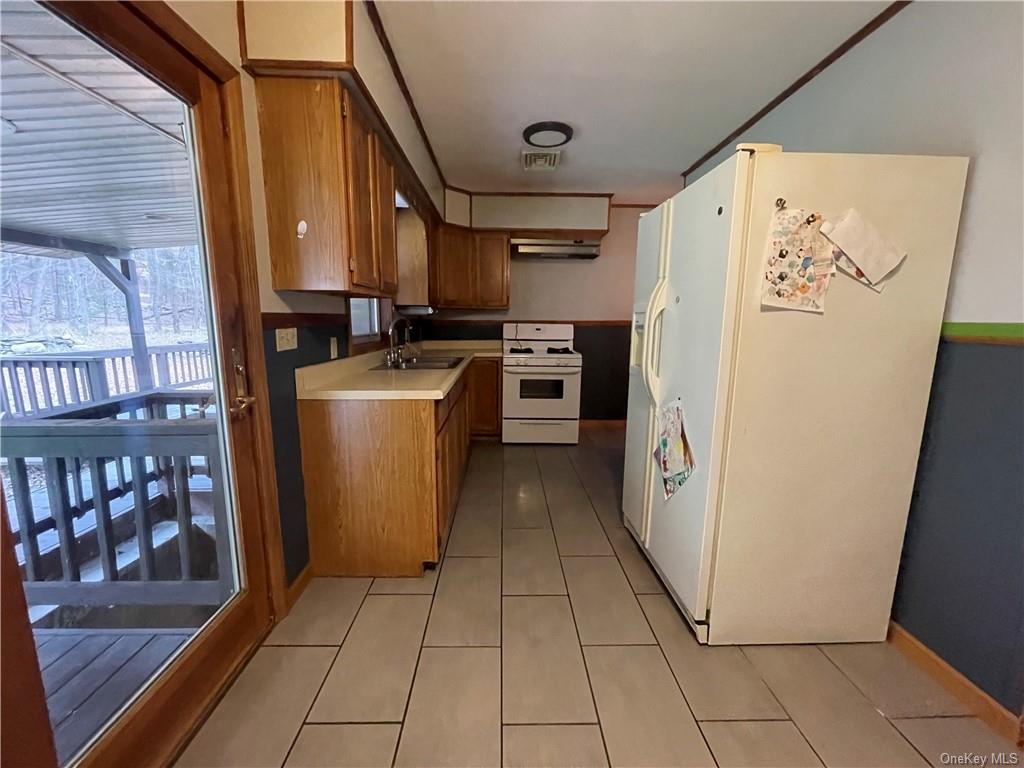 Apartment State Route 209  Sullivan, NY 12790, MLS-H6275388-9