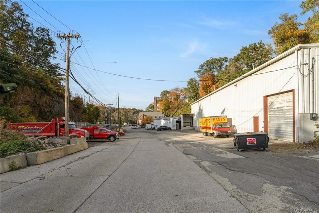 Commercial Sale Croton River  Westchester, NY 10562, MLS-H6277503-9