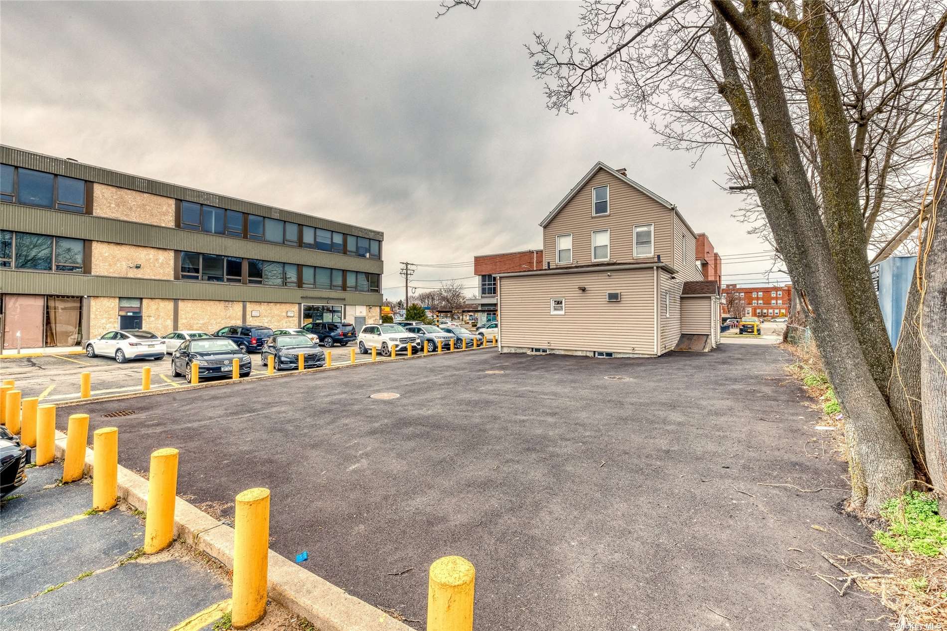 Commercial Sale Carl  Nassau, NY 11801, MLS-3483696-9