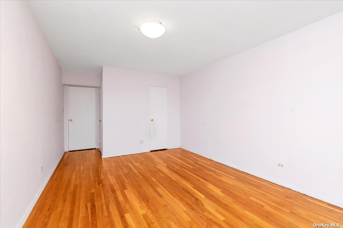 Coop 56th Ave  Queens, NY 11373, MLS-3504747-9
