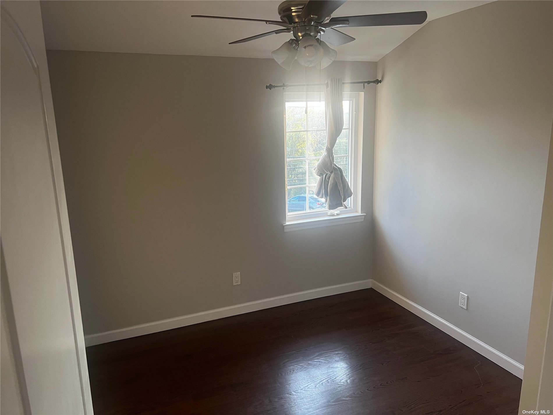 Apartment The Place  Nassau, NY 11542, MLS-3510929-9